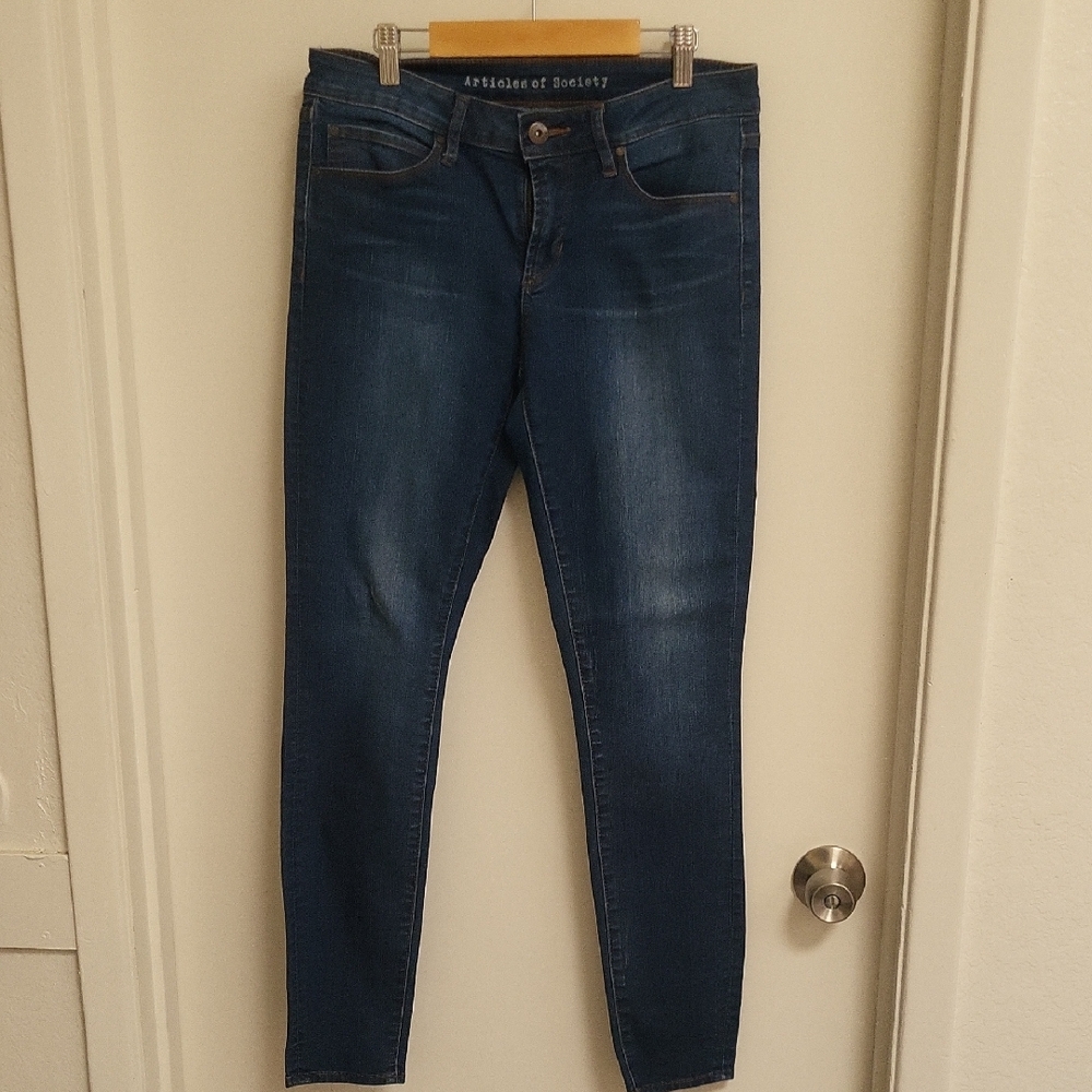 Size 28 Articles of Society Women's Blue Jeans